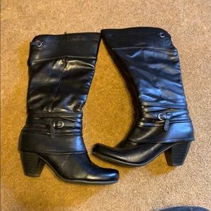 Ladies fashion boots